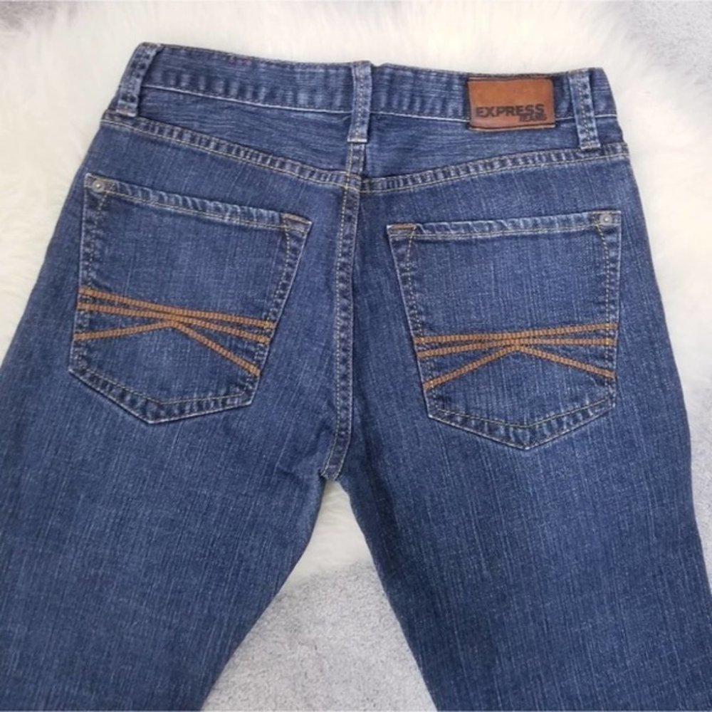 EXPRESS Rocco Slim Fit Low Rise Straight Leg Blue Jeans